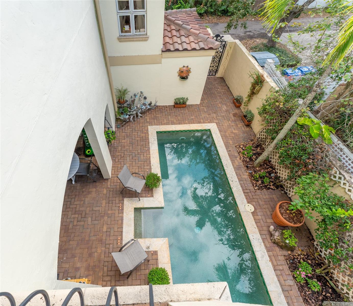 Image 36 of 72 For 2152 Coffee Pot Boulevard Ne