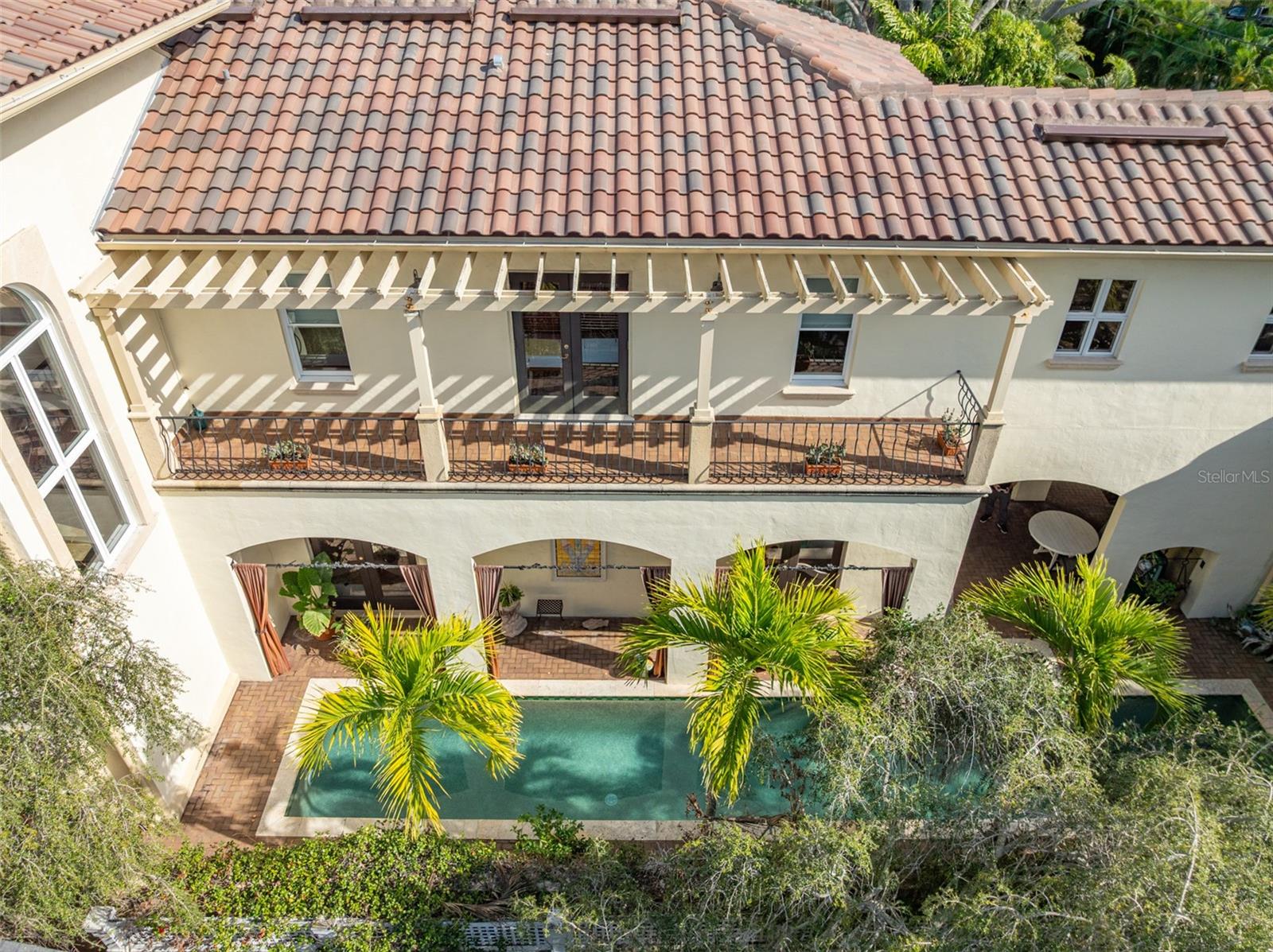 Image 4 of 72 For 2152 Coffee Pot Boulevard Ne