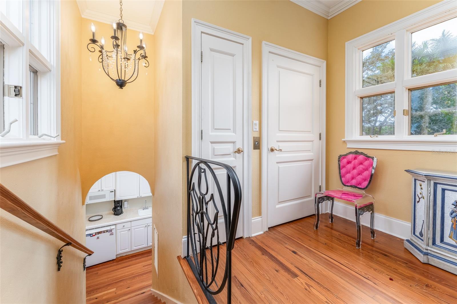 Image 41 of 72 For 2152 Coffee Pot Boulevard Ne