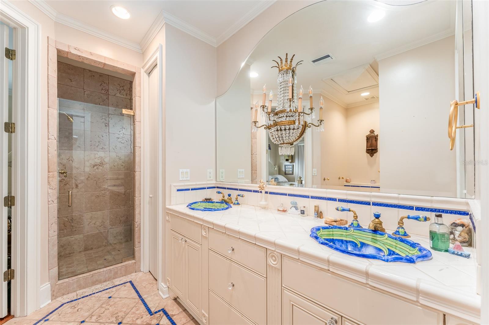 Image 43 of 72 For 2152 Coffee Pot Boulevard Ne