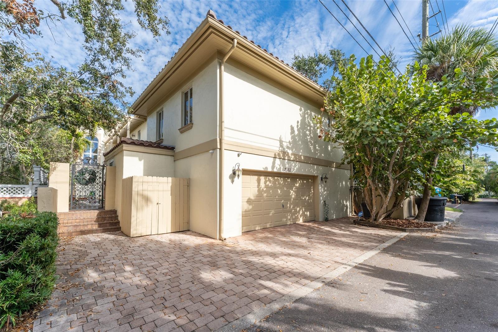 Image 54 of 72 For 2152 Coffee Pot Boulevard Ne