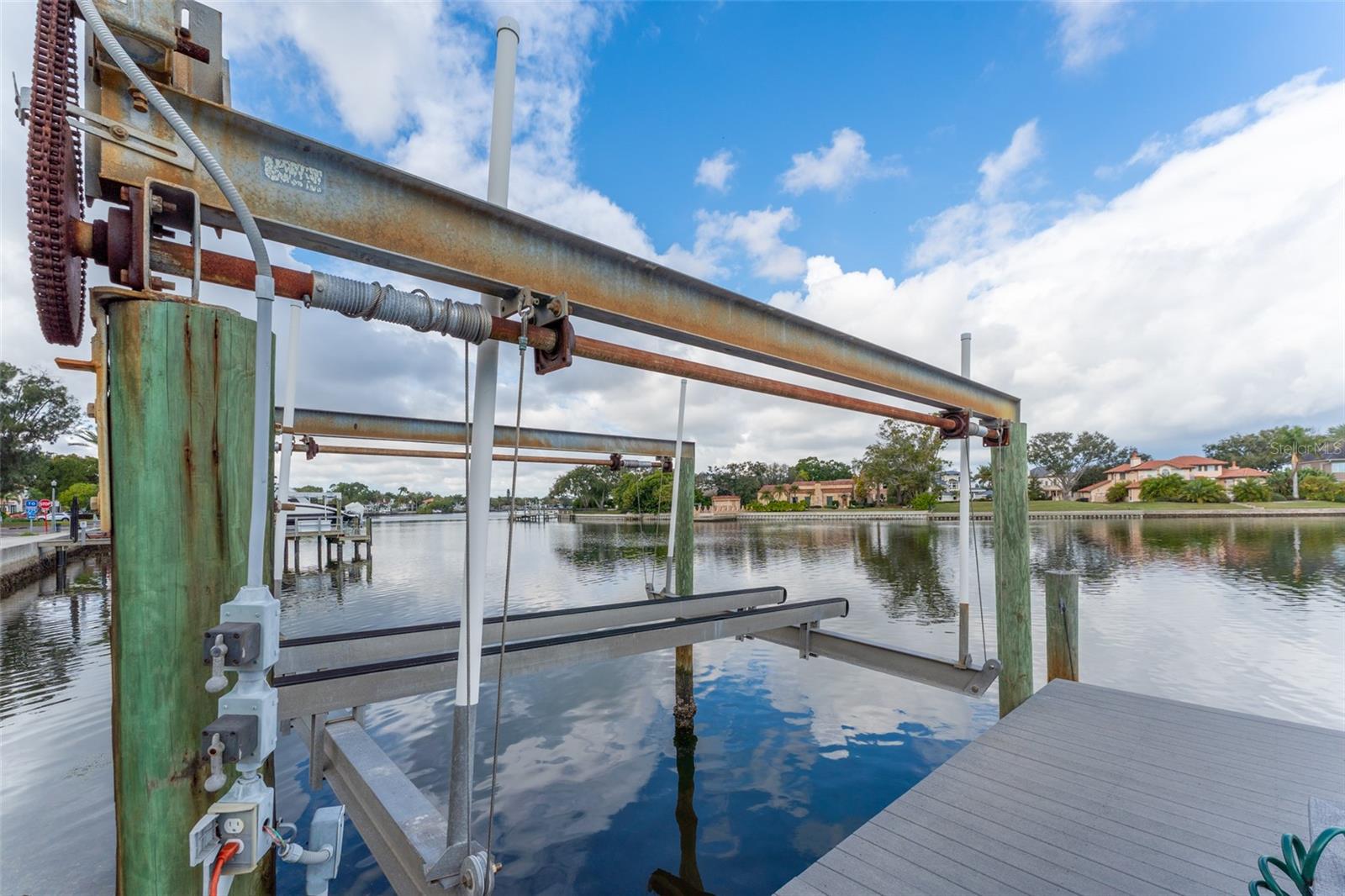 Image 6 of 72 For 2152 Coffee Pot Boulevard Ne