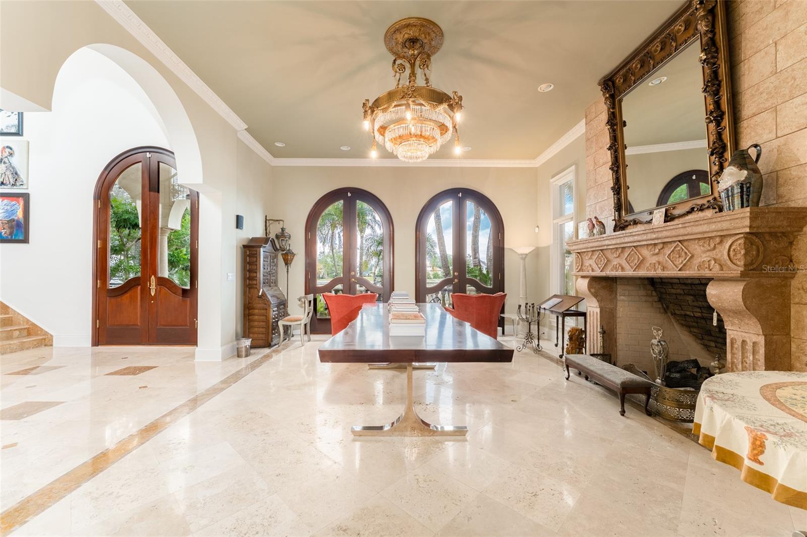 Image 8 of 72 For 2152 Coffee Pot Boulevard Ne