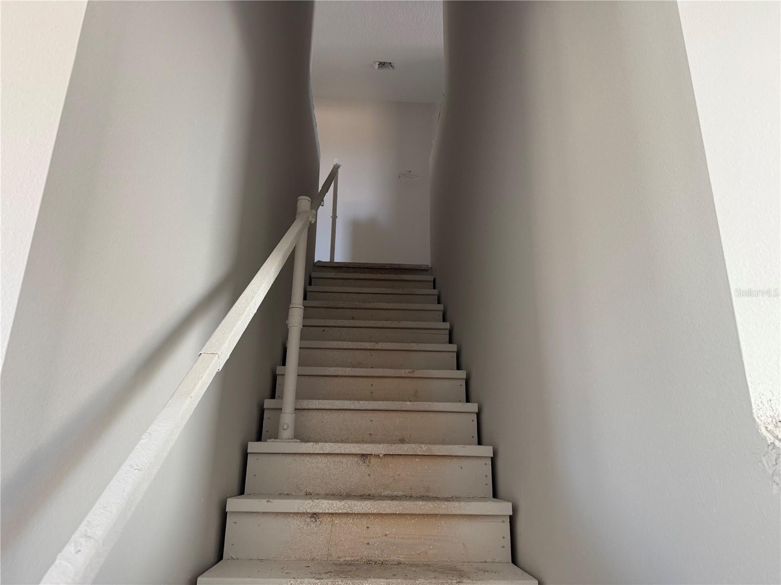 Image 11 of 25 For 7612 Deer Valley Circle  70