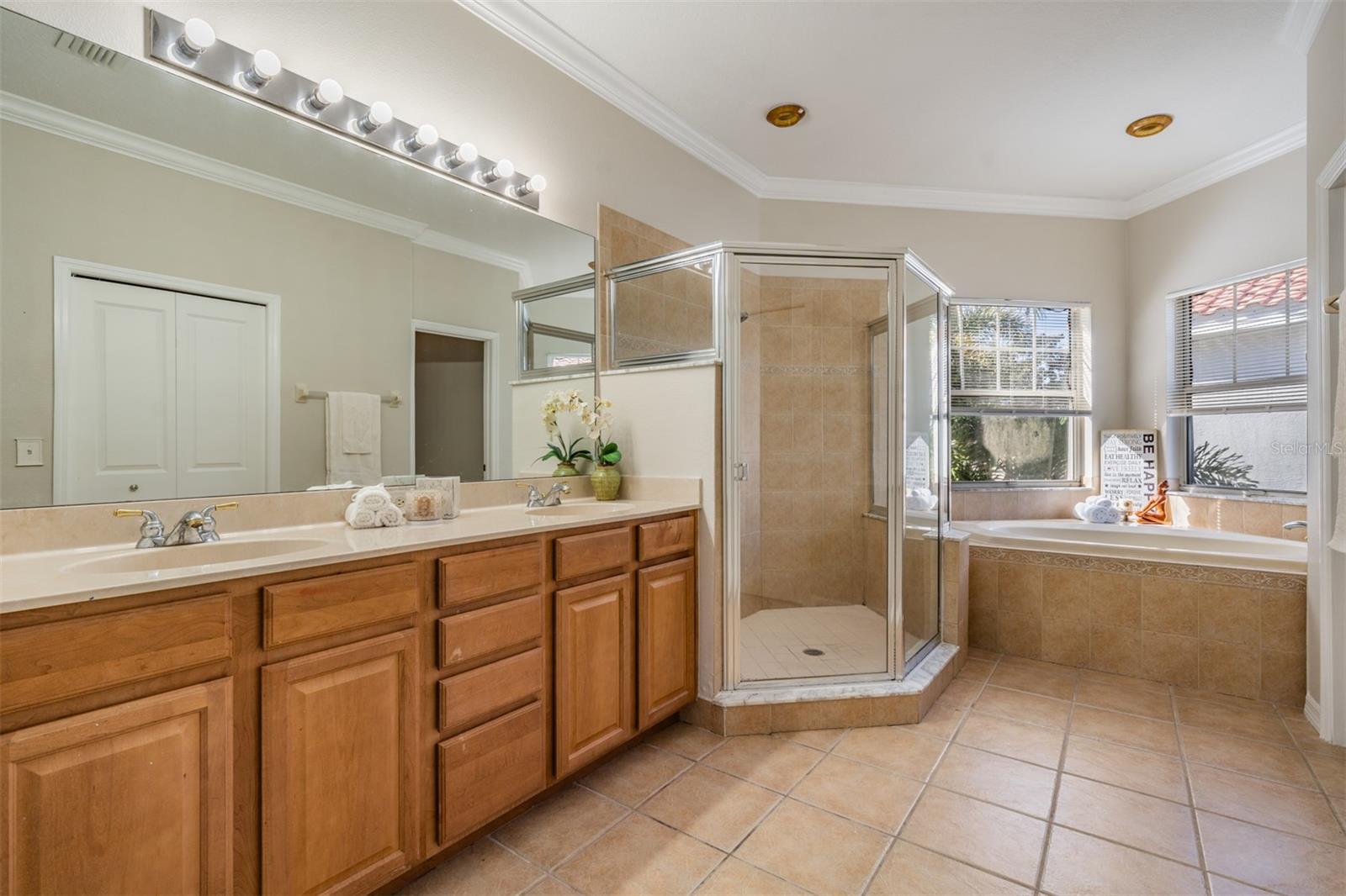 Image 12 of 65 For 8685 Bayou Way N