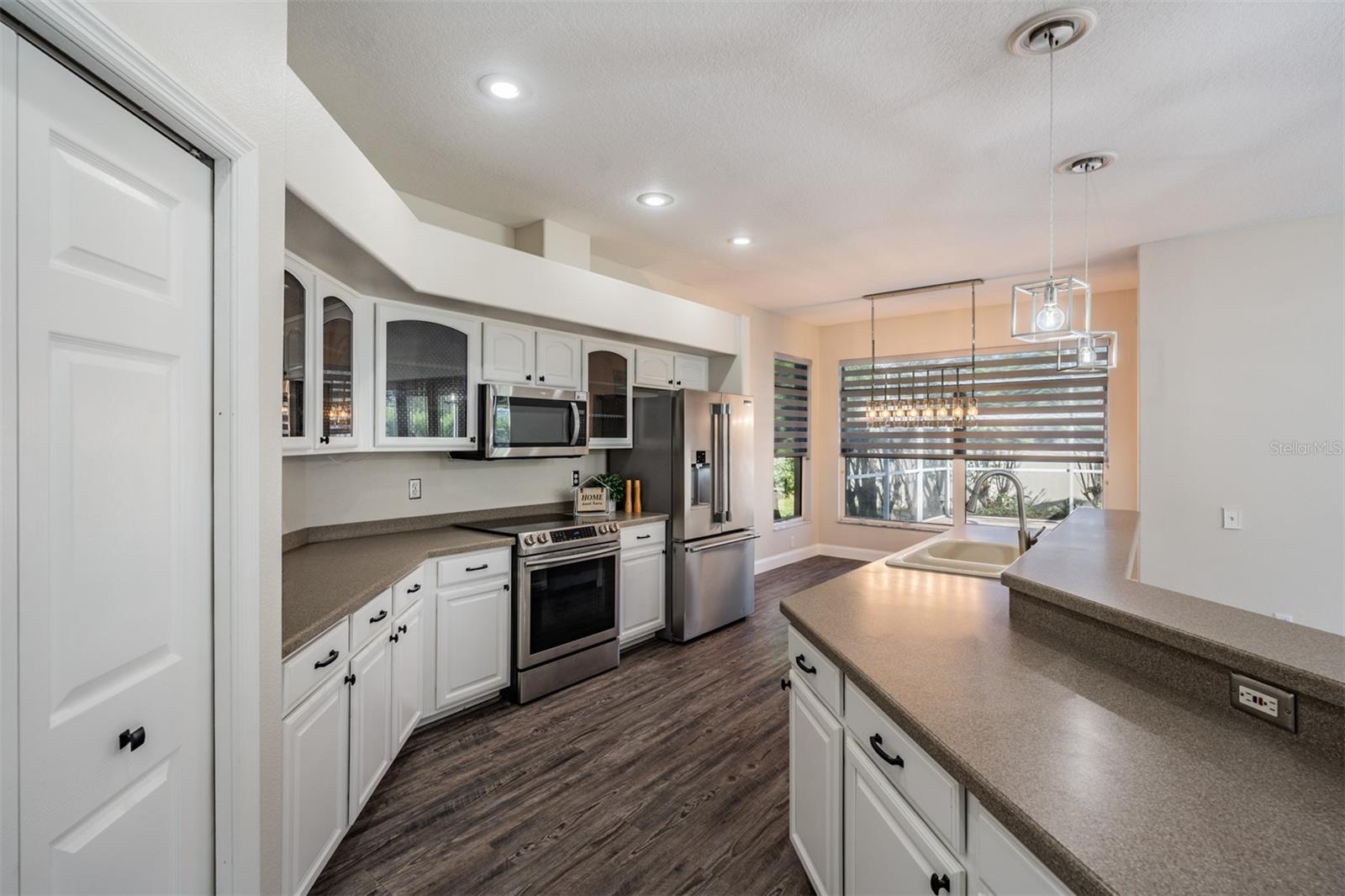 Image 34 of 65 For 8685 Bayou Way N