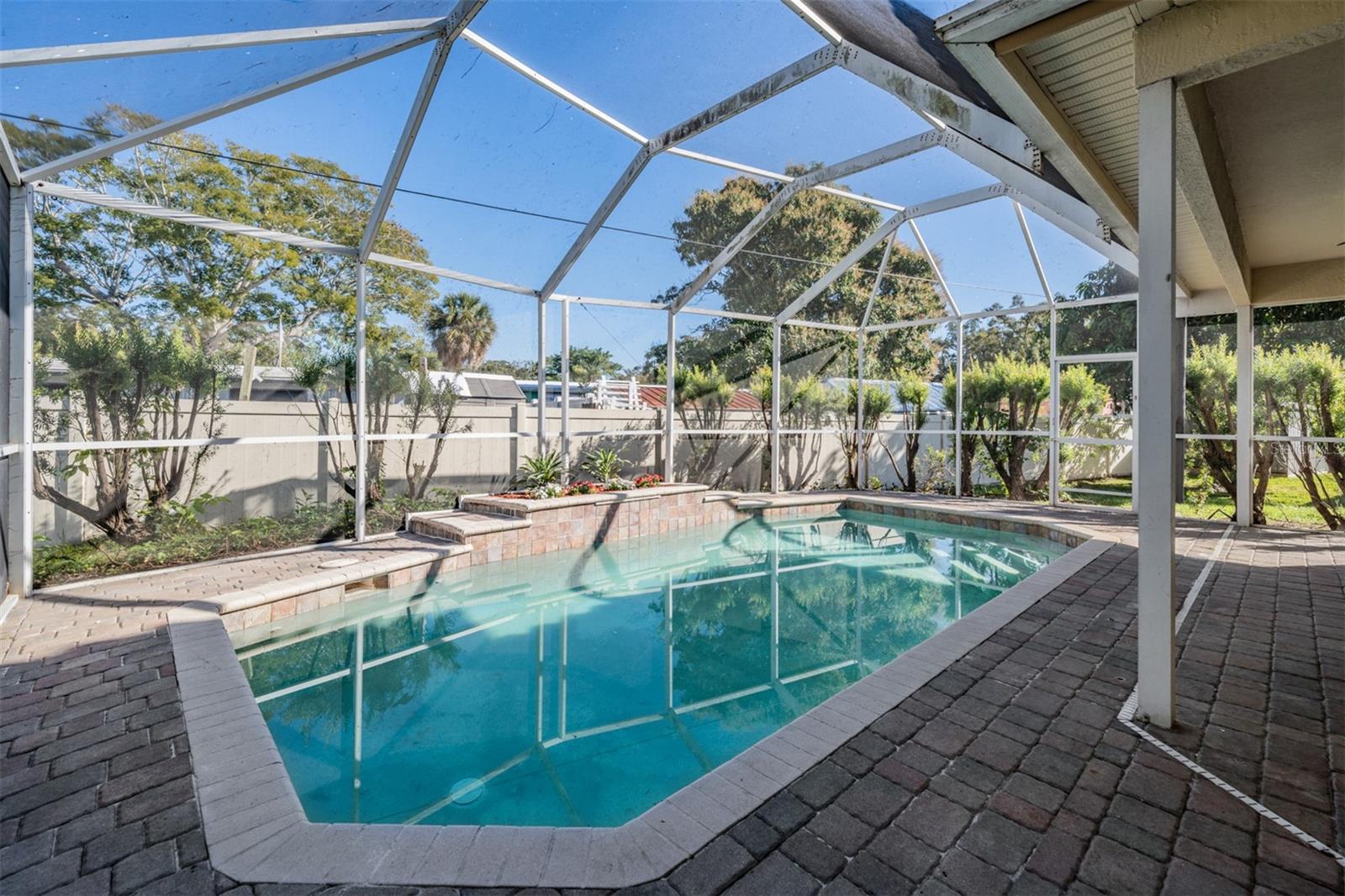 Image 51 of 65 For 8685 Bayou Way N