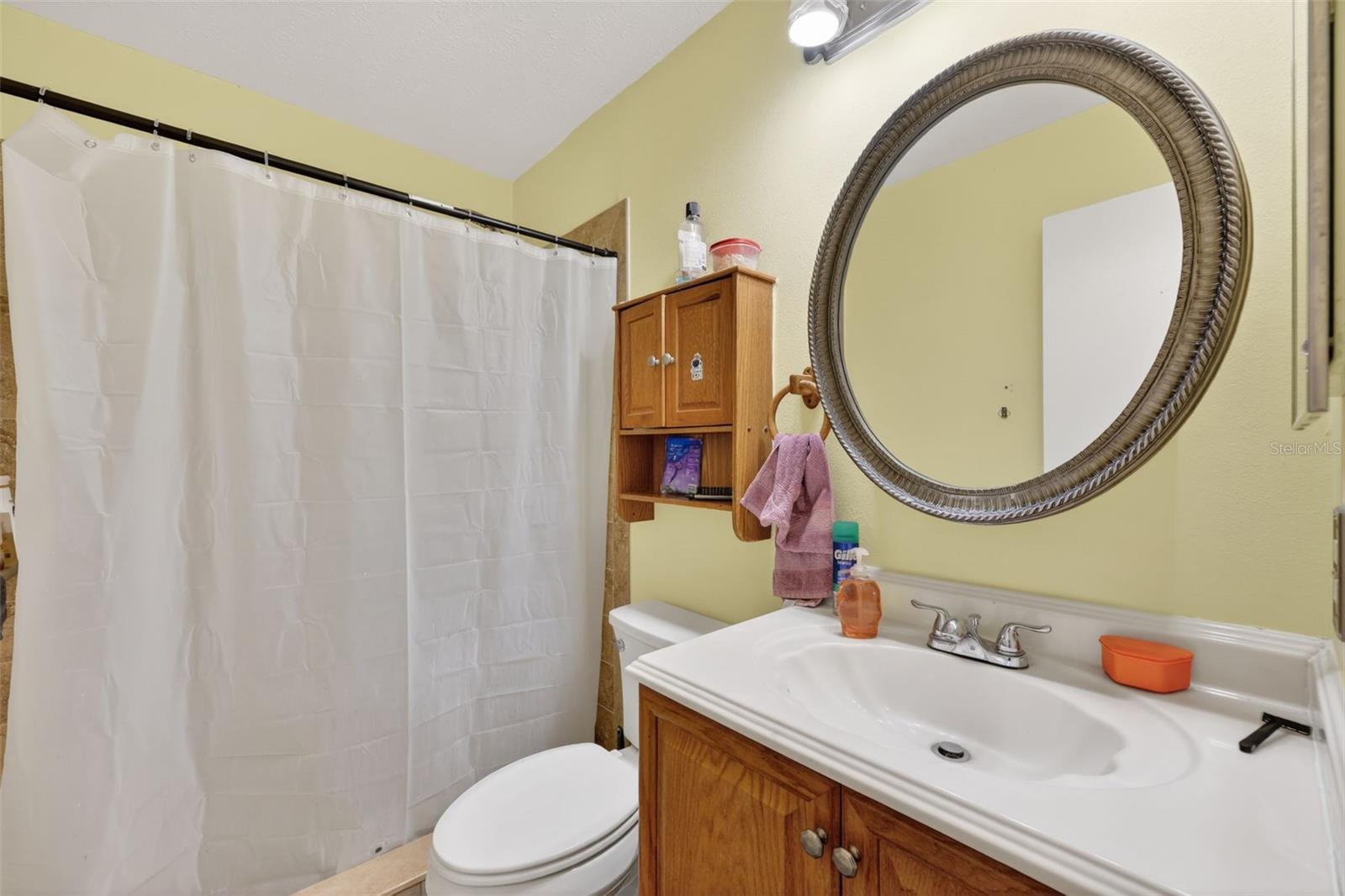 Image 16 of 27 For 1535 Thistledown Drive