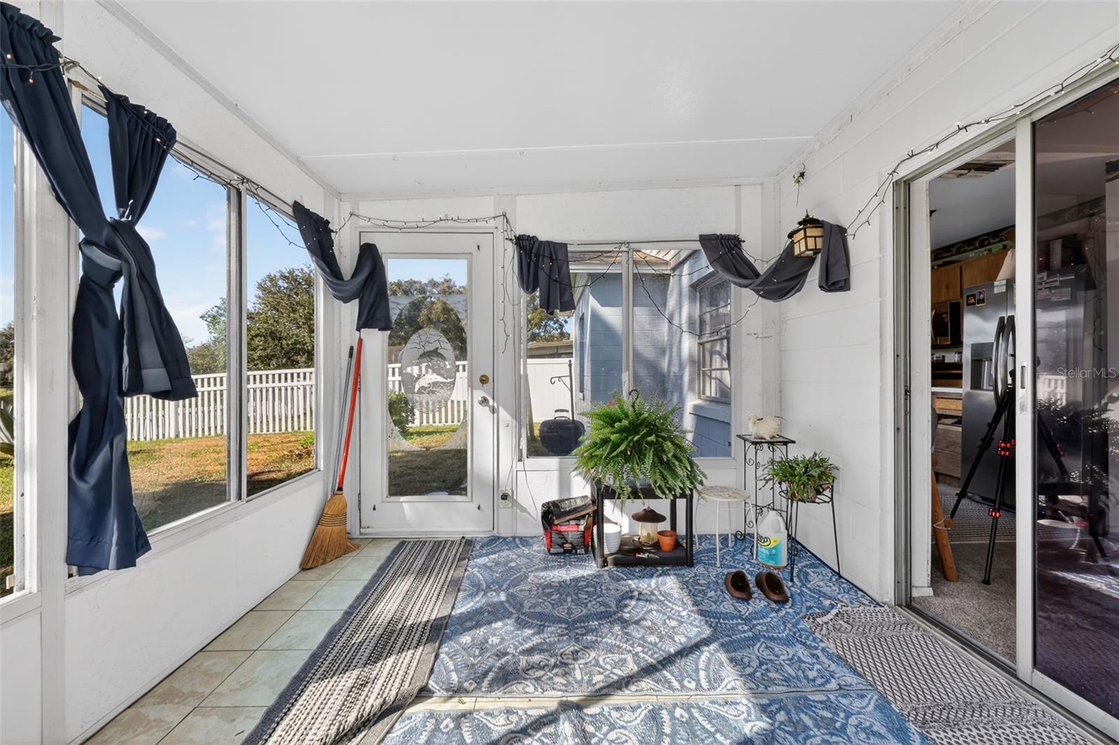 Image 21 of 27 For 1535 Thistledown Drive