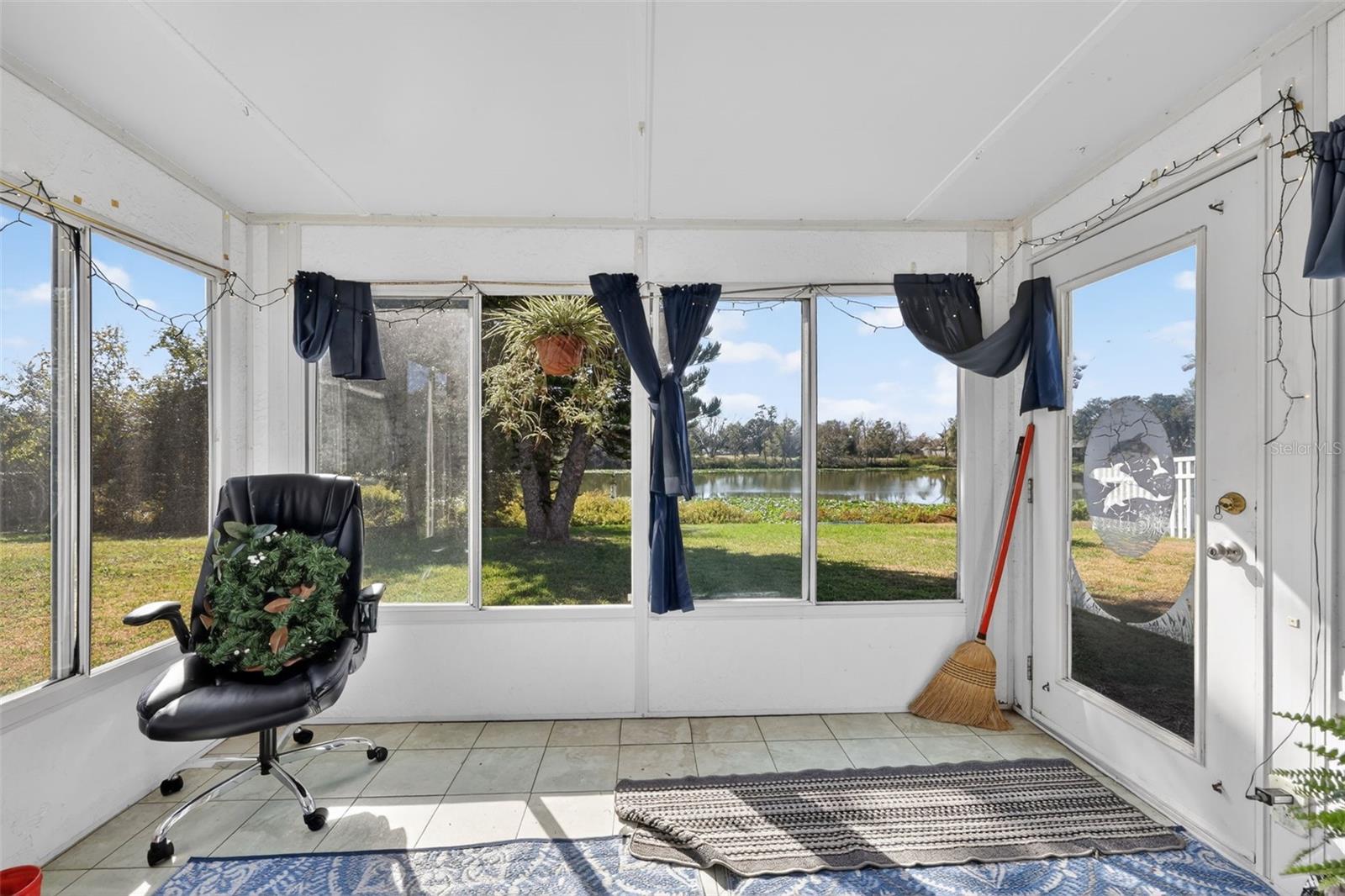 Image 22 of 27 For 1535 Thistledown Drive