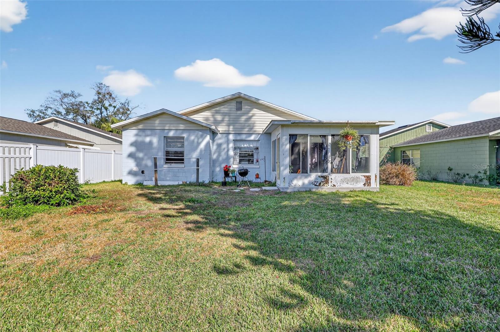 Image 26 of 27 For 1535 Thistledown Drive