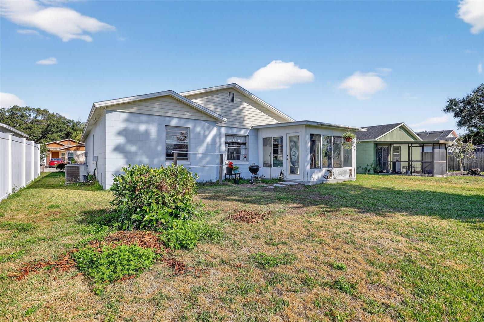 Image 27 of 27 For 1535 Thistledown Drive