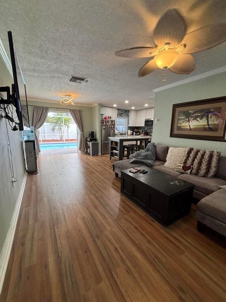 Image 5 of 28 For 1105 Amble Lane