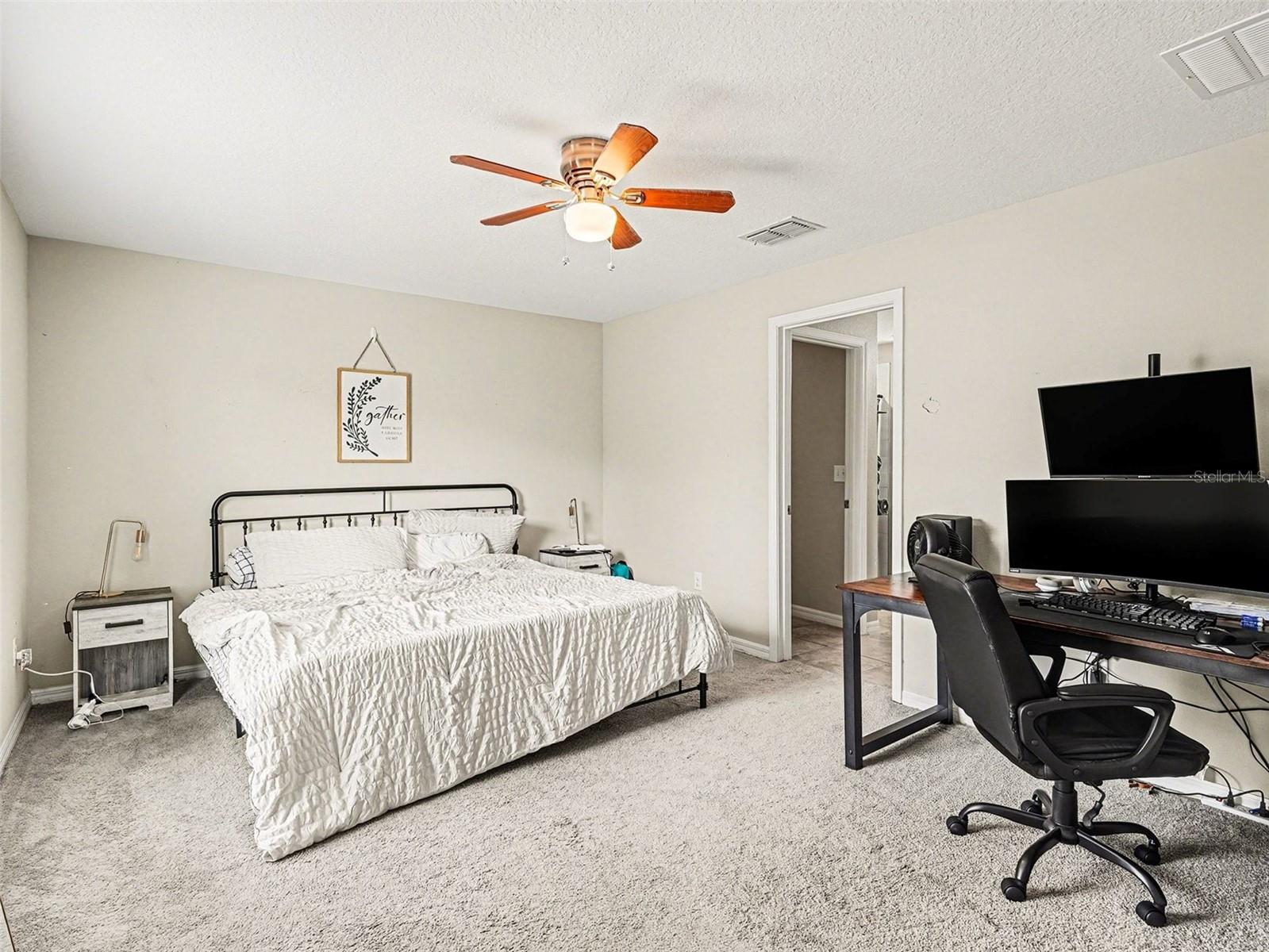 Image 13 of 14 For 17207 Beach Buttercup Place