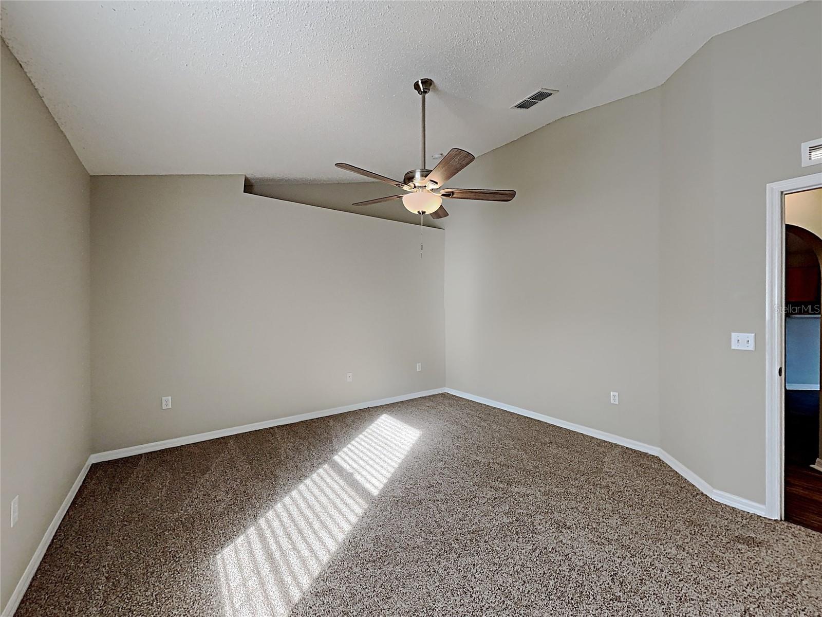 Image 13 of 18 For 744 Lobelia Drive