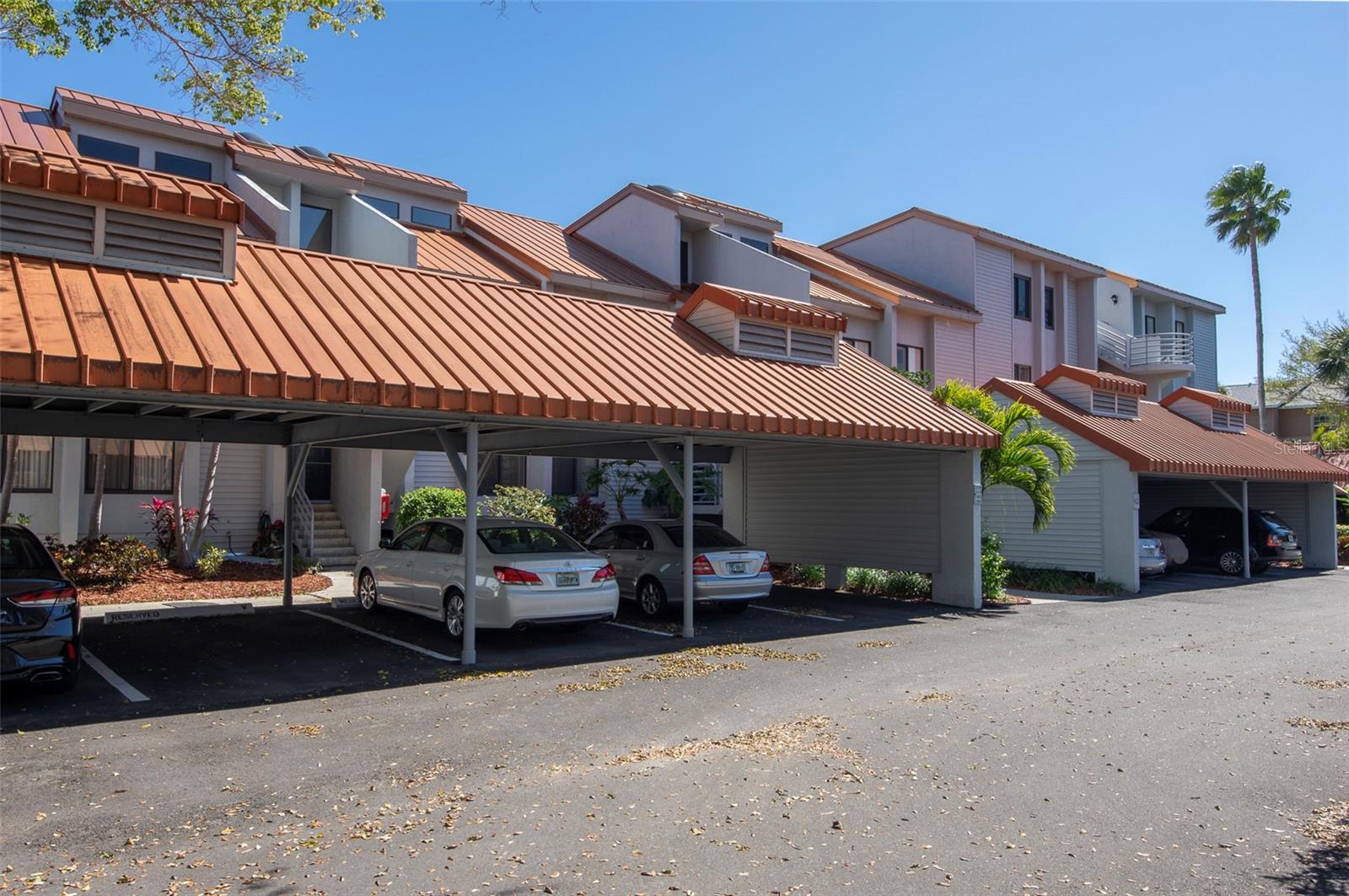 Image 2 of 44 For 557 Pinellas Bayway S 114