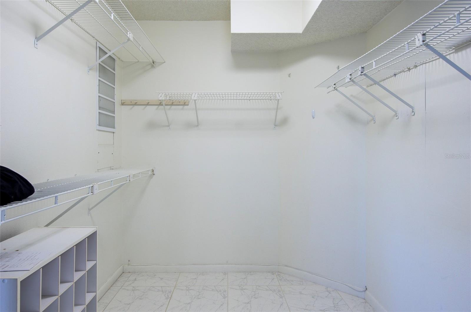 Image 26 of 44 For 557 Pinellas Bayway S 114