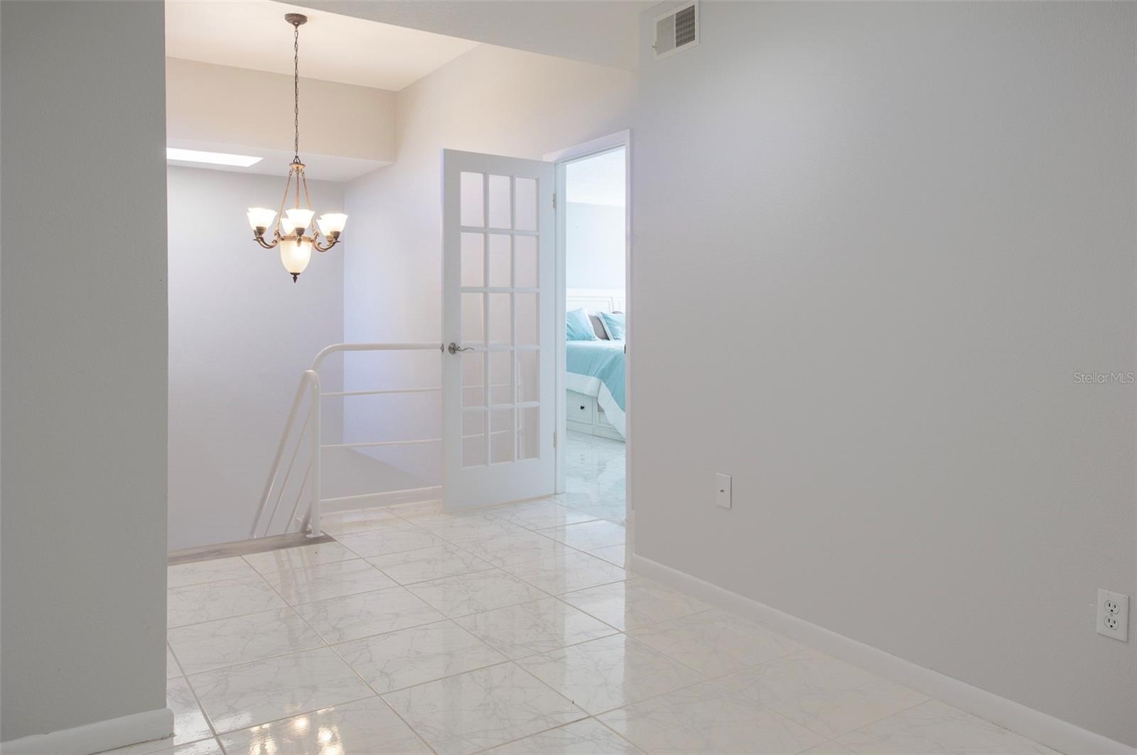 Image 28 of 44 For 557 Pinellas Bayway S 114