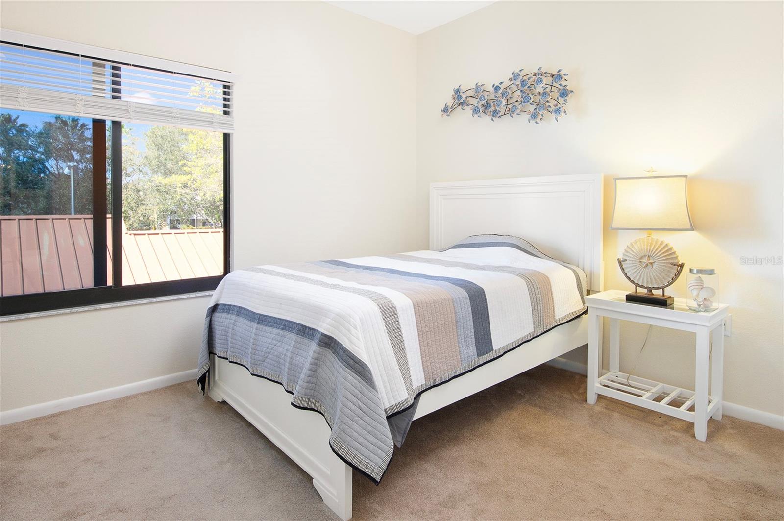 Image 33 of 44 For 557 Pinellas Bayway S 114