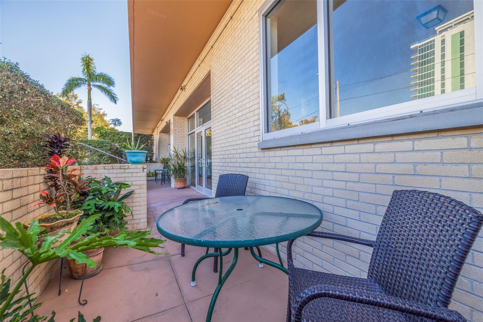 Image 3 of 44 For 750 Burlington Avenue N 1g