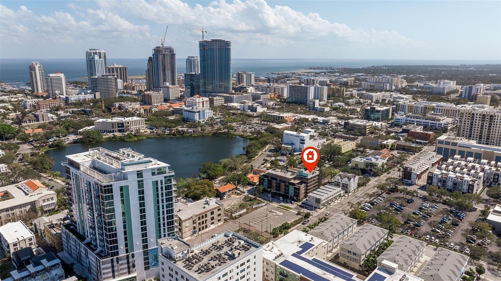 Image 36 of 44 For 750 Burlington Avenue N 1g