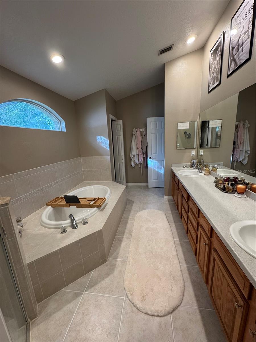 Image 19 of 28 For 7108 Bucks Ford Drive