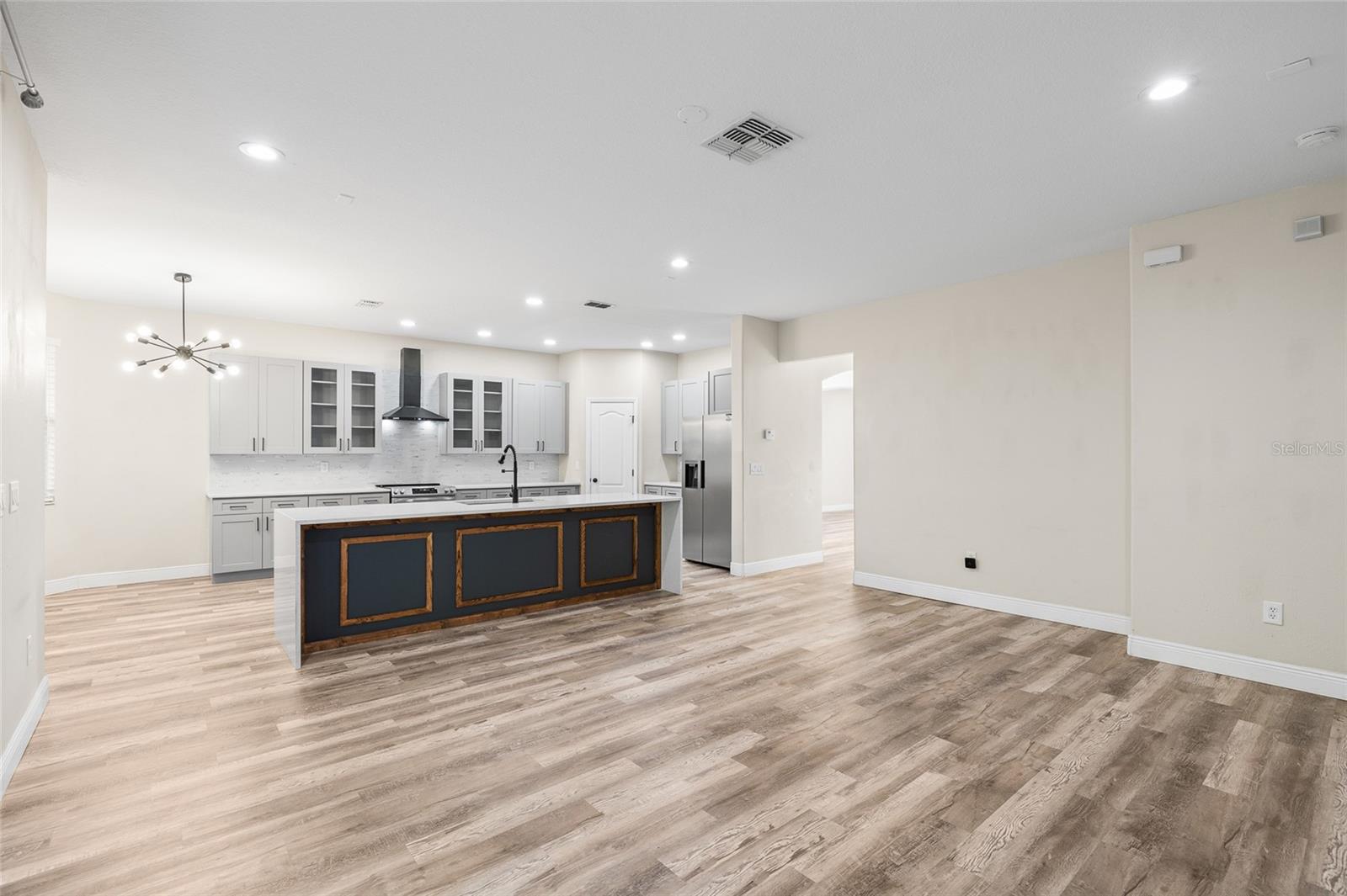 Image 12 of 57 For 10826 Rain Lilly Pass