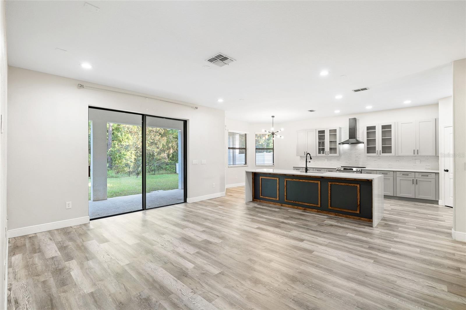 Image 13 of 57 For 10826 Rain Lilly Pass