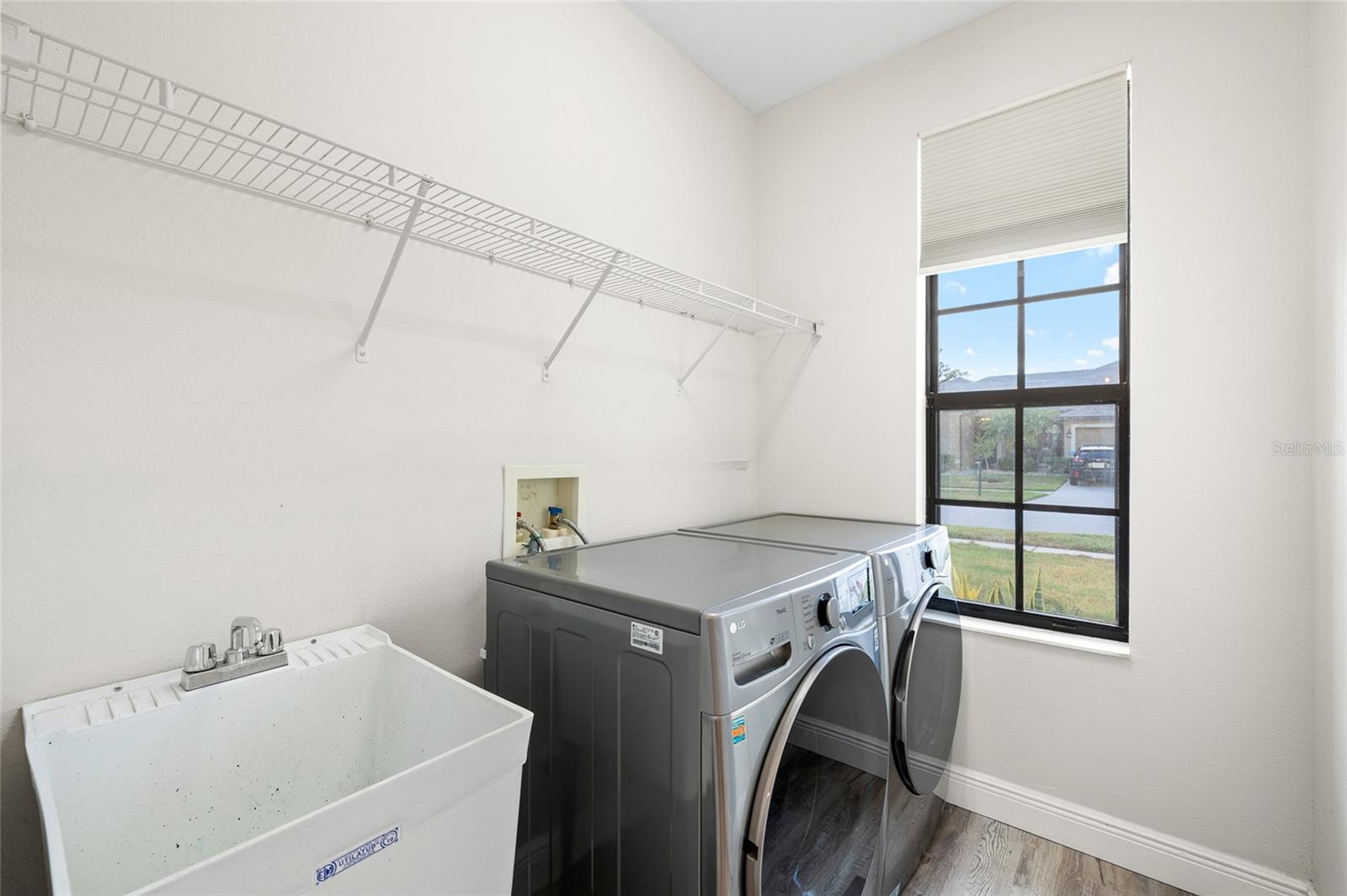 Image 19 of 57 For 10826 Rain Lilly Pass