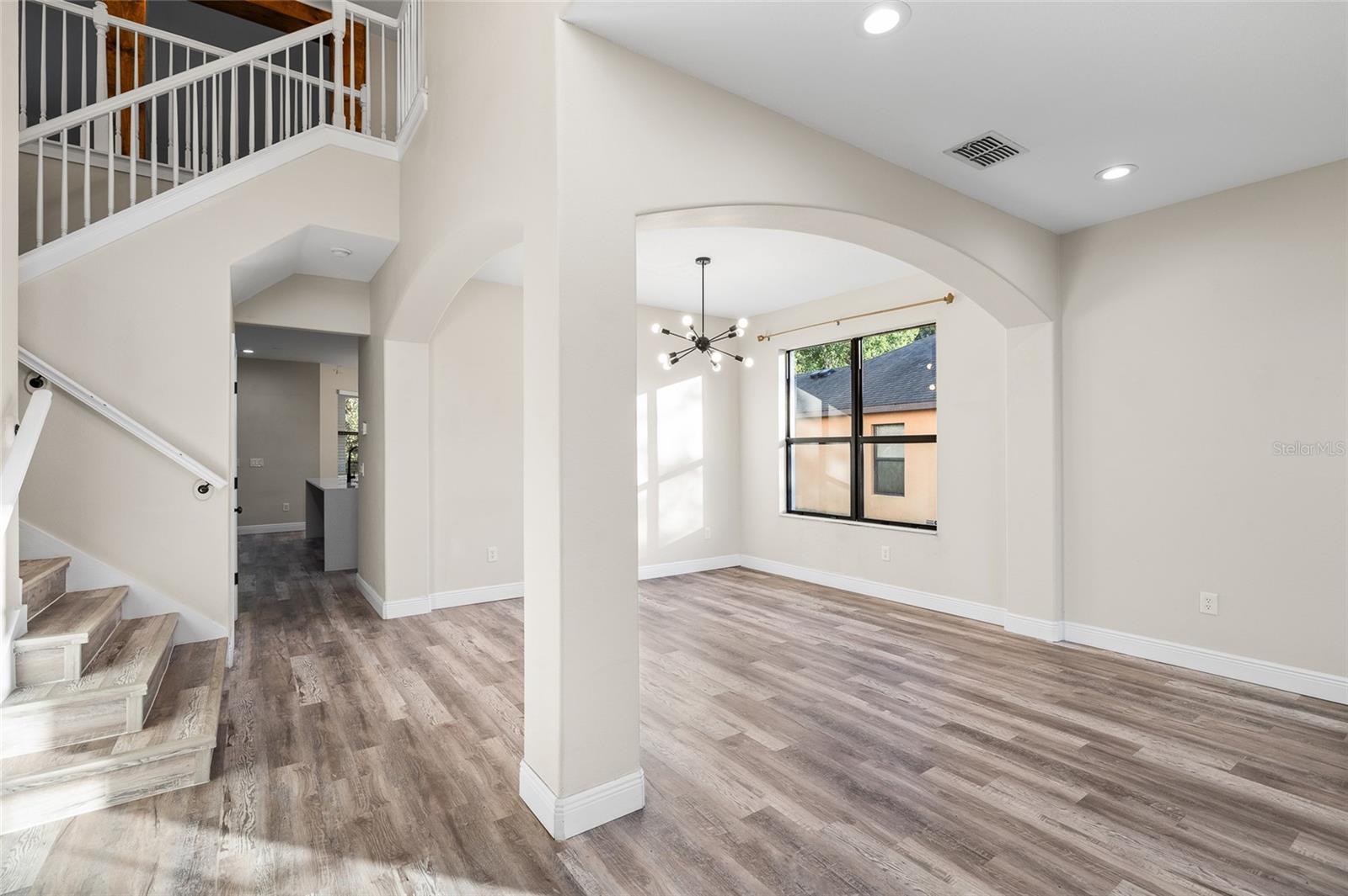 Image 4 of 57 For 10826 Rain Lilly Pass