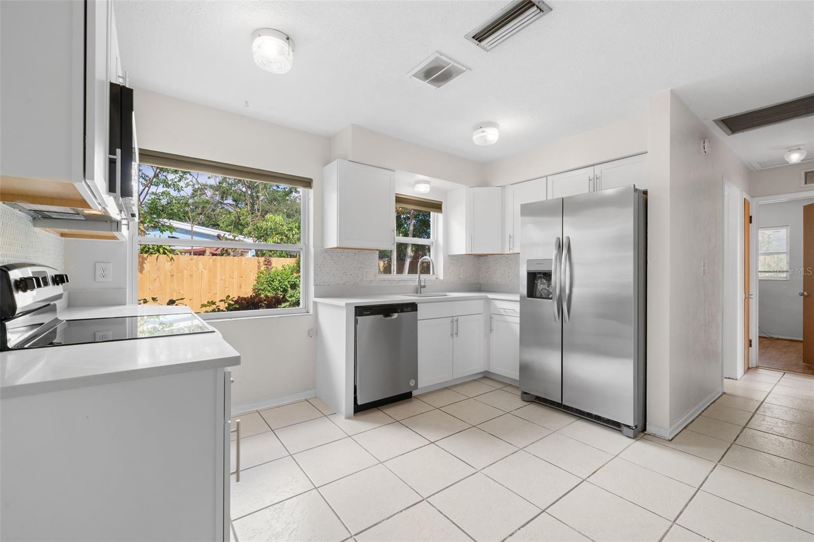 Image 12 of 22 For 5107 26th Avenue S