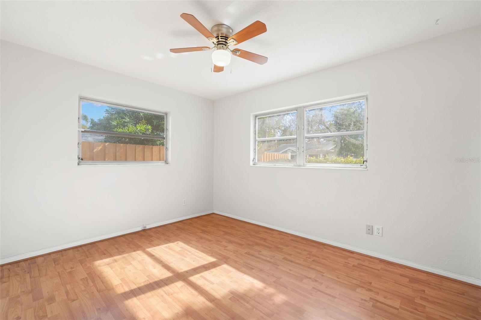 Image 18 of 22 For 5107 26th Avenue S