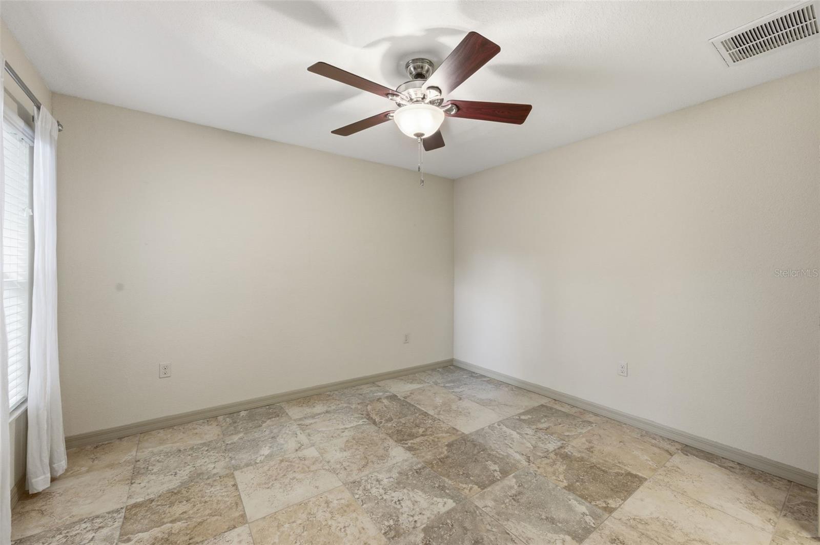 Image 30 of 45 For 1304 Candlelight Boulevard