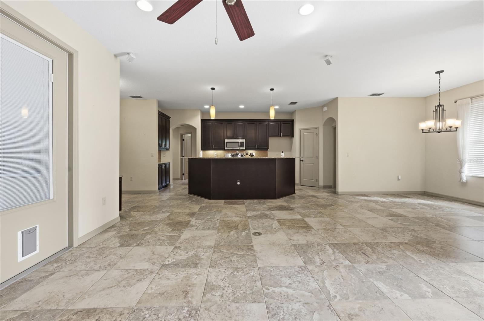 Image 6 of 45 For 1304 Candlelight Boulevard