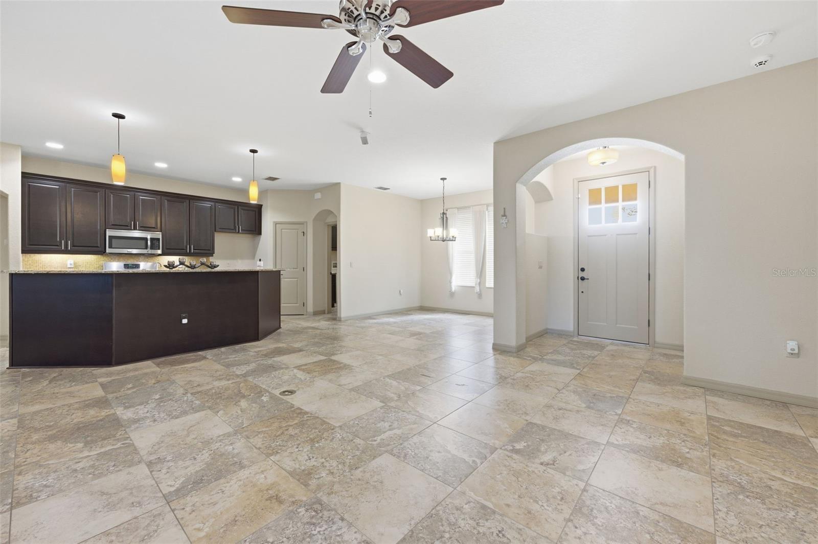 Image 7 of 45 For 1304 Candlelight Boulevard