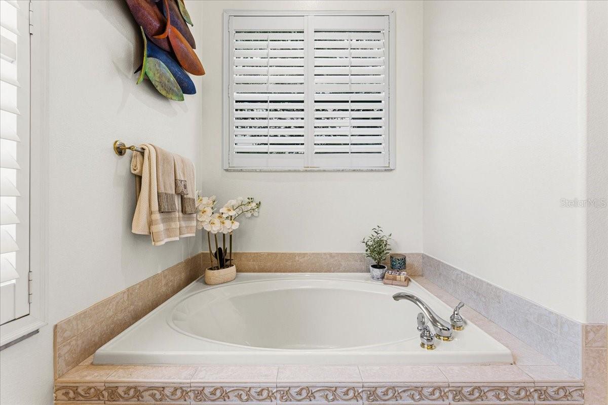 Image 22 of 48 For 3685 Julienne Way