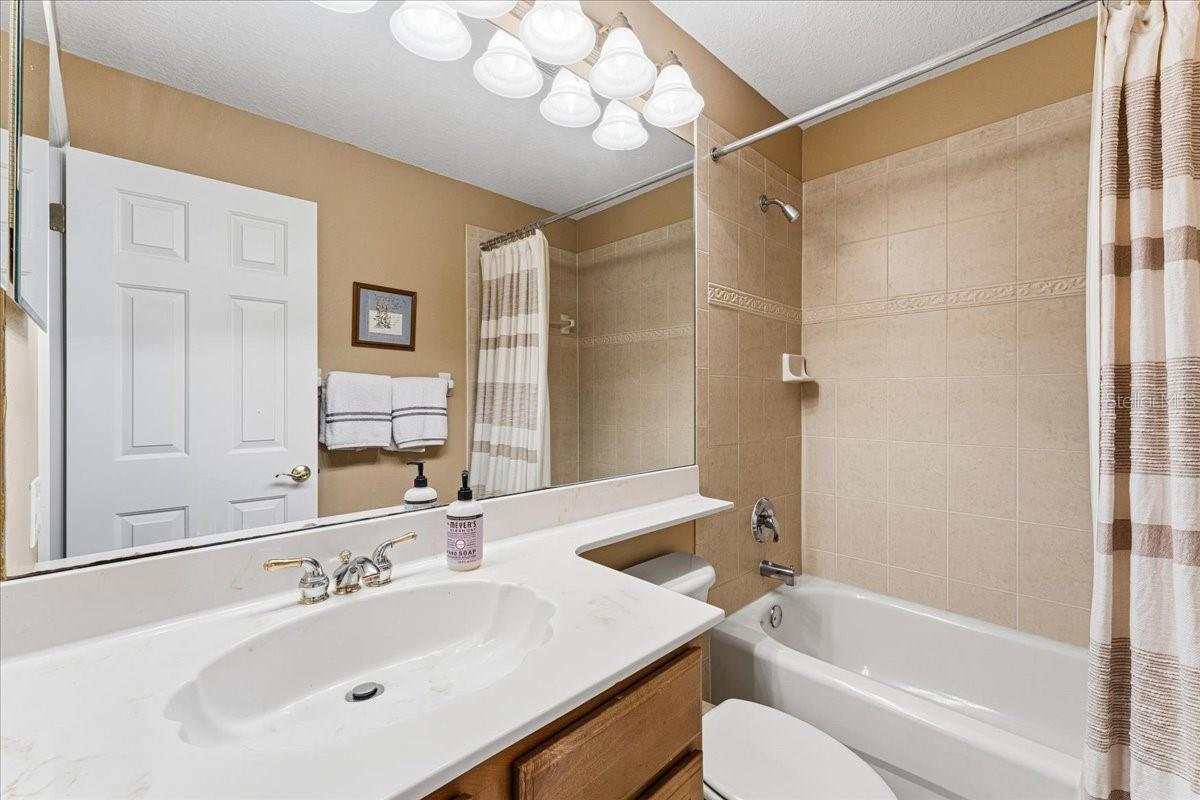 Image 37 of 48 For 3685 Julienne Way