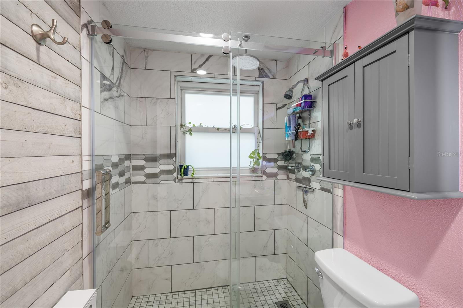 Image 26 of 46 For 3336 Gulfview Drive