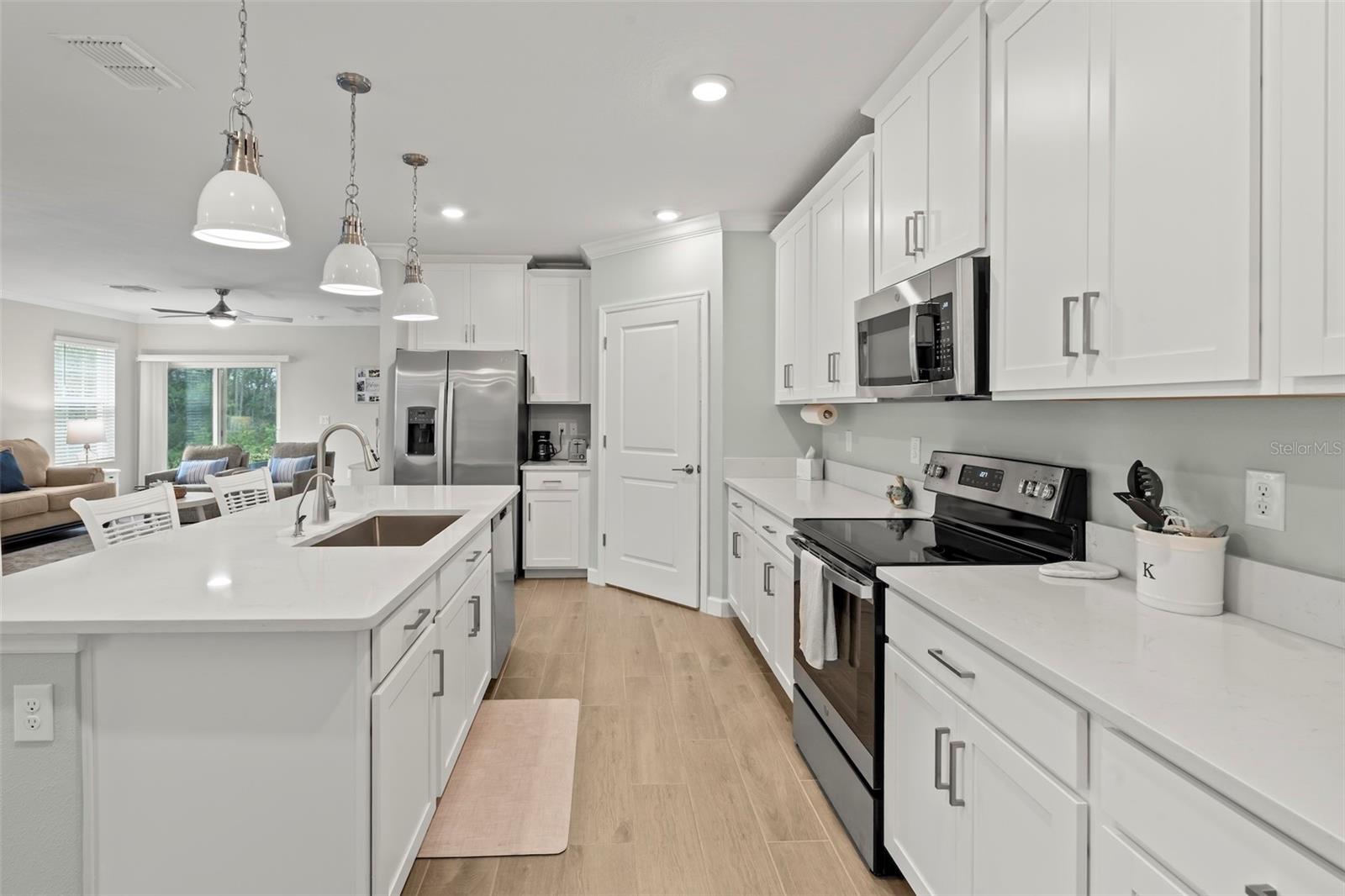 Image 12 of 51 For 16803 Forge Surf Street