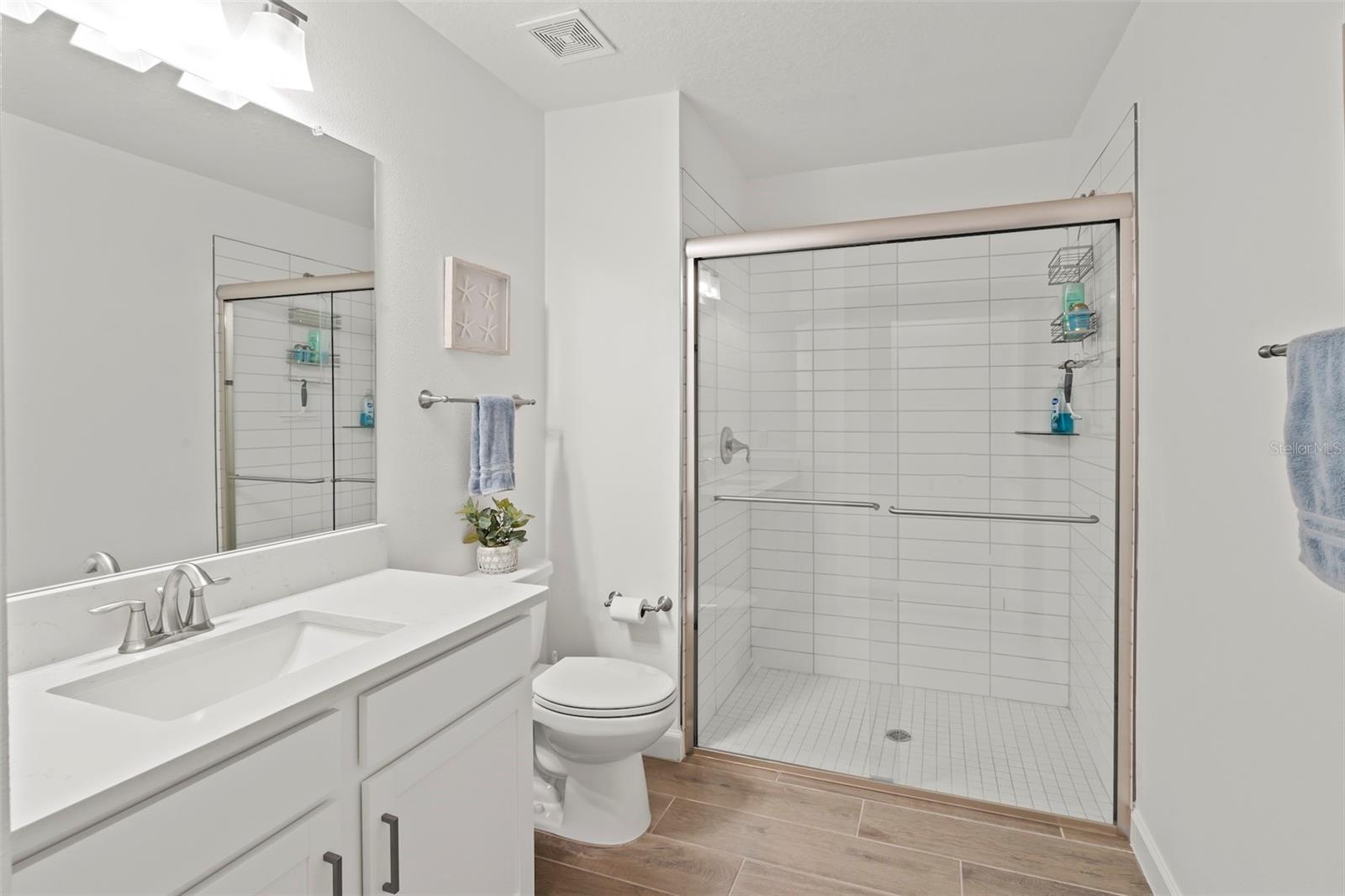 Image 27 of 51 For 16803 Forge Surf Street