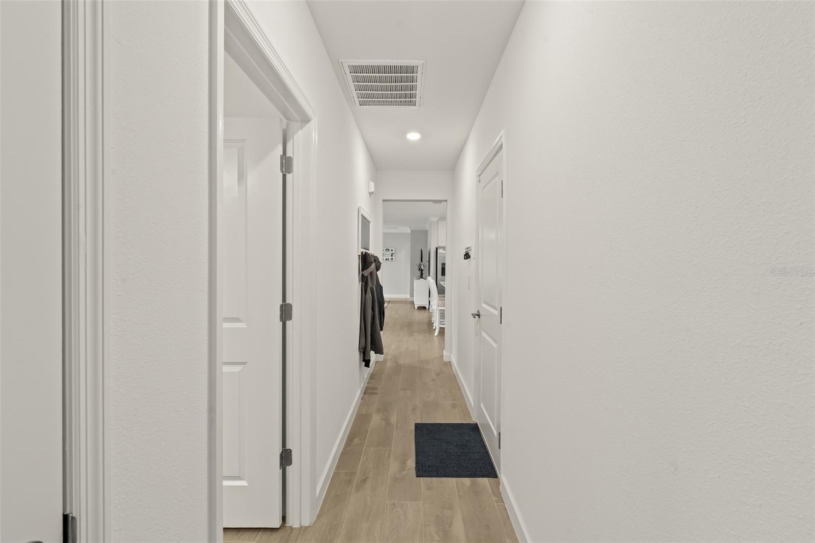 Image 28 of 51 For 16803 Forge Surf Street