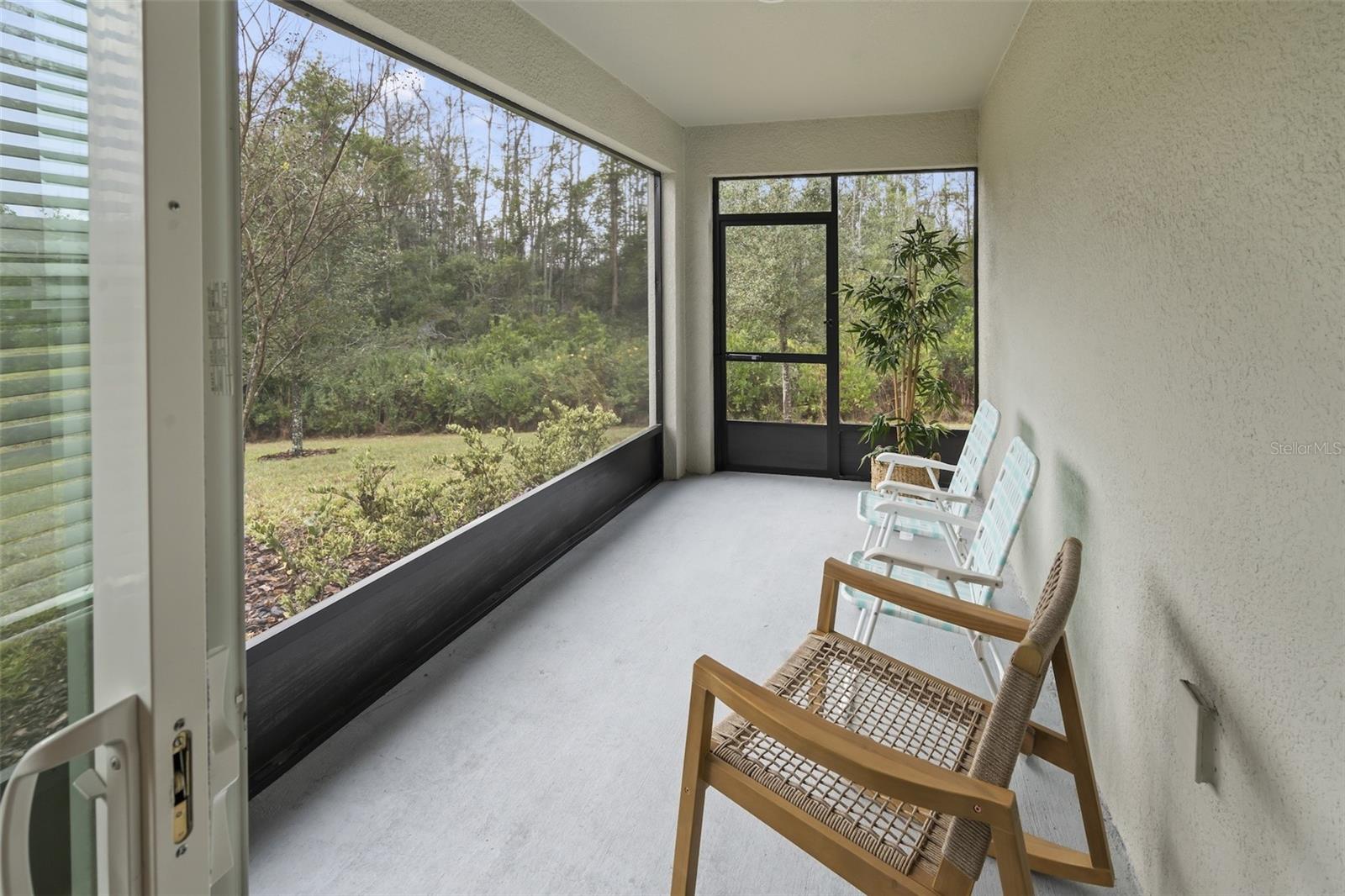 Image 29 of 51 For 16803 Forge Surf Street