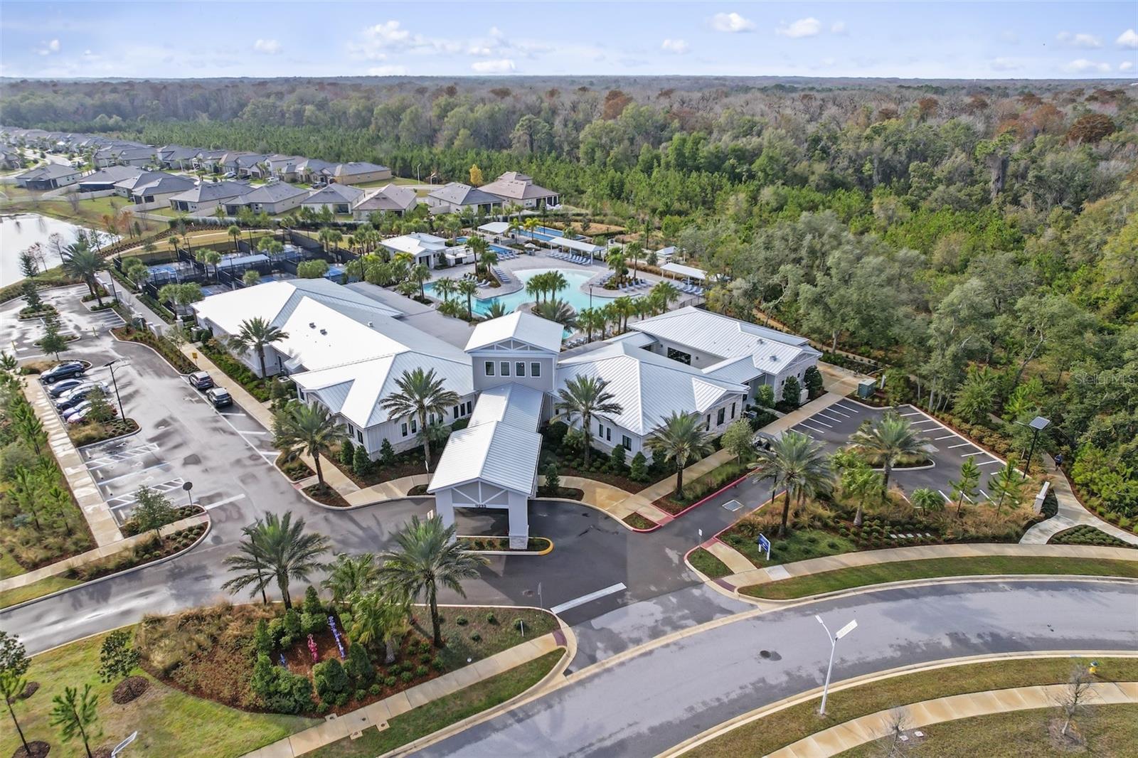 Image 31 of 51 For 16803 Forge Surf Street