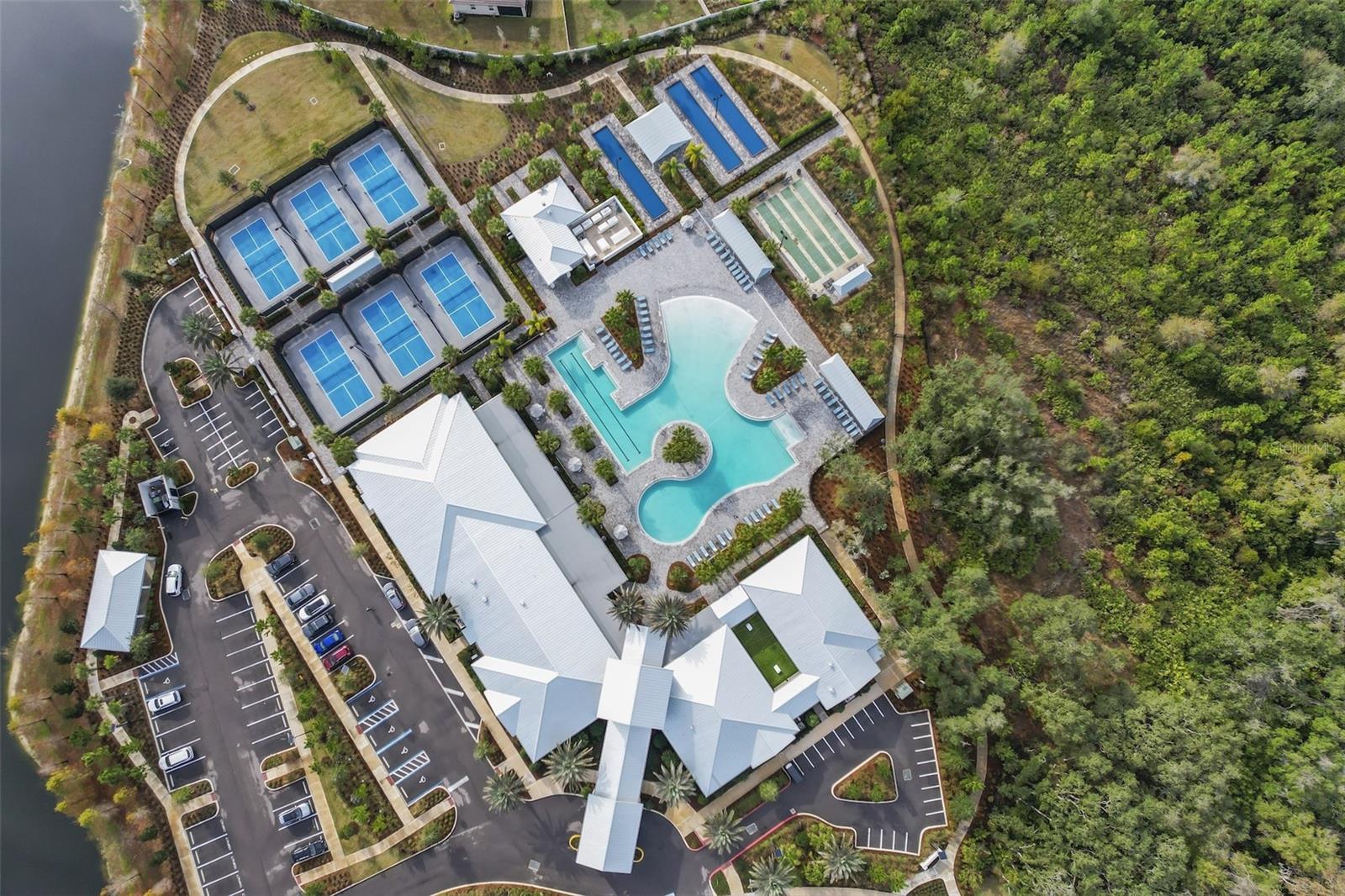 Image 34 of 51 For 16803 Forge Surf Street