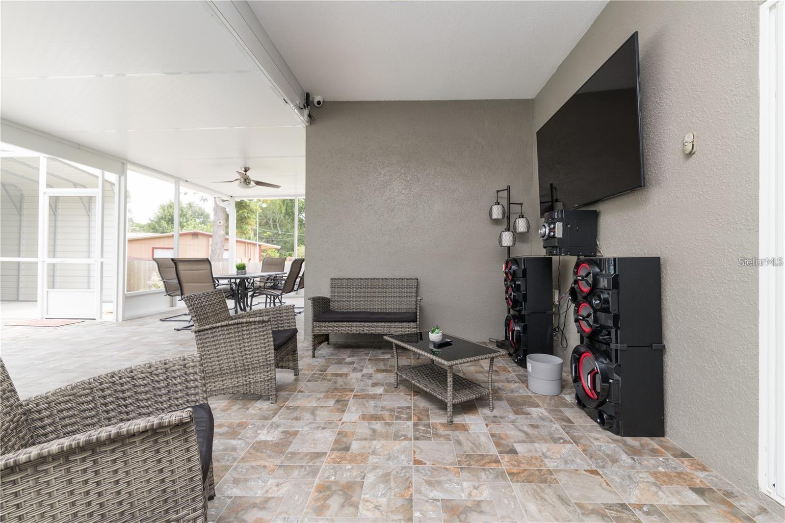 Image 14 of 21 For 5816 Little River Drive