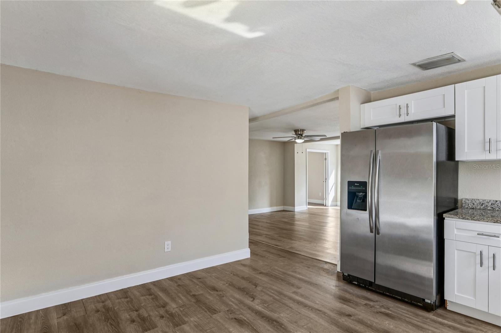 Image 13 of 55 For 118 David Avenue