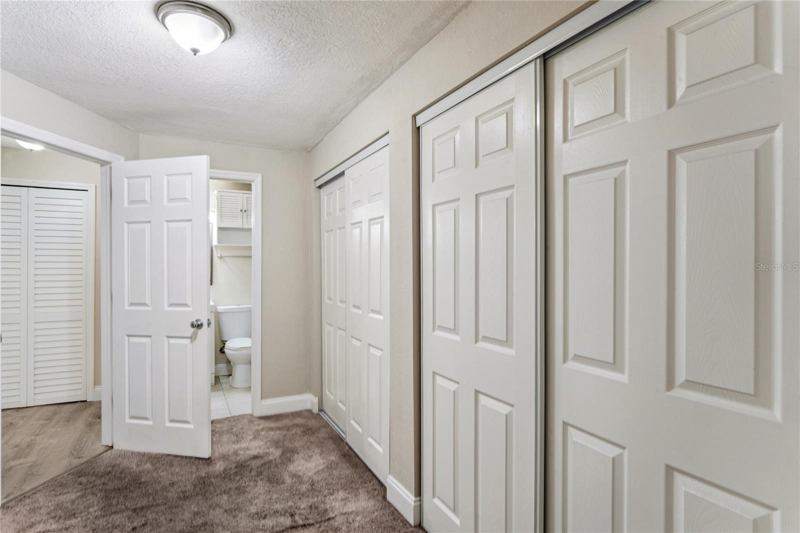 Image 21 of 55 For 118 David Avenue