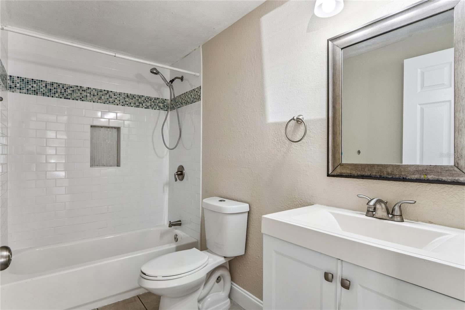 Image 29 of 55 For 118 David Avenue