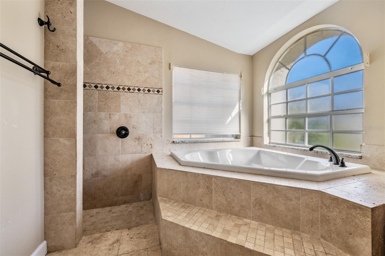 Image 17 of 26 For 5315 Saltamonte Drive