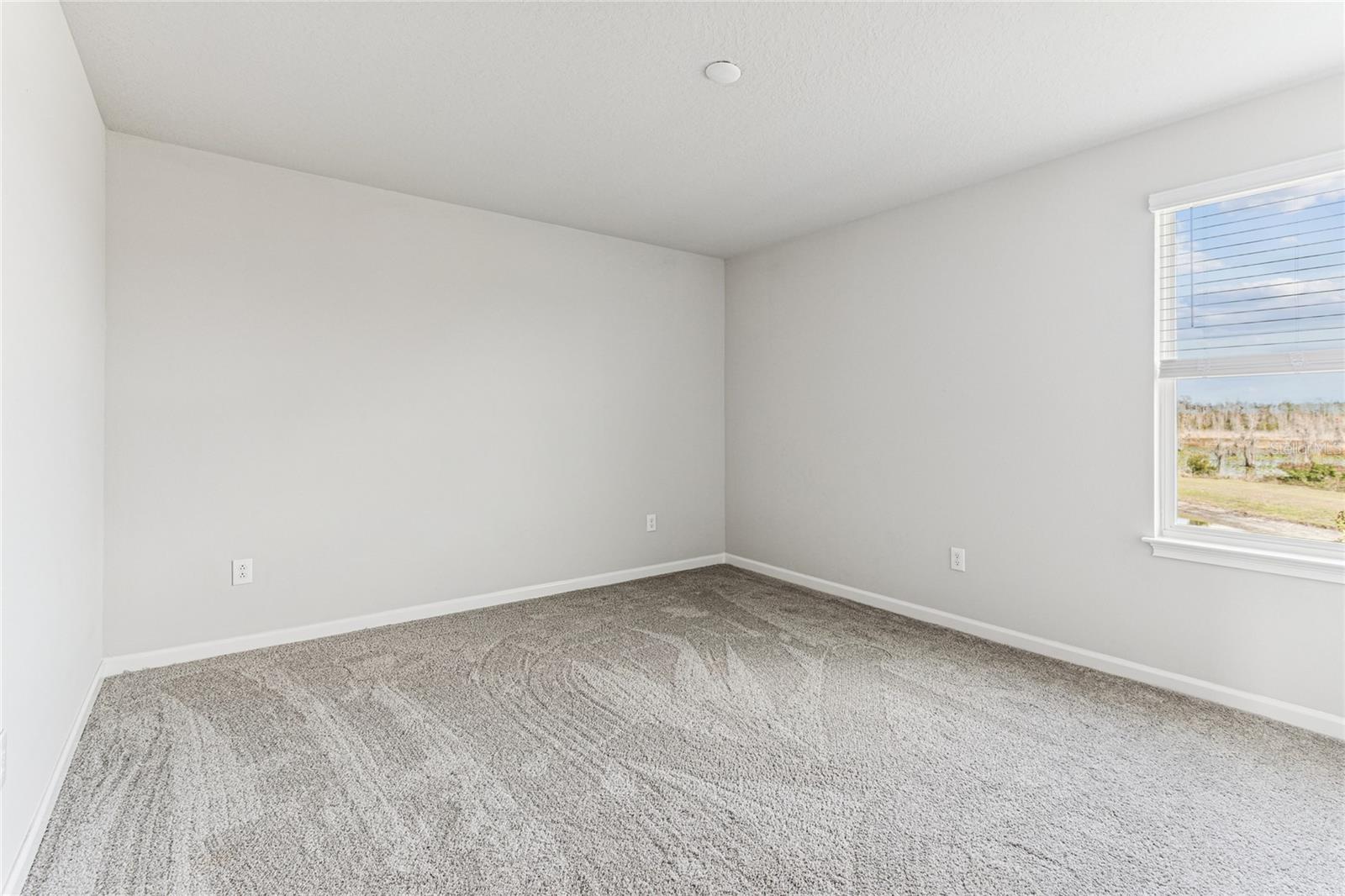 Listing photo id 23 for 19780 Blue Pond Drive